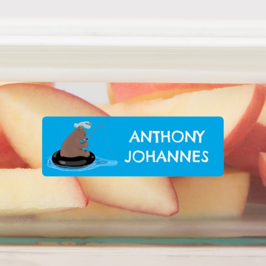 Schattige beer welp vissen cartoon gepersonaliseer labels (Aangebracht)