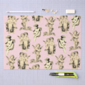 Schattige Beige Cupid Angels op Roze Tissuepapier (Craft)
