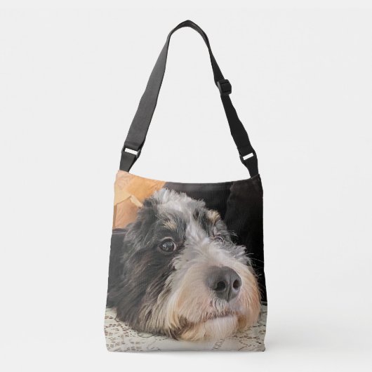 Schattige Bernedoodle Crossbody Tas (Voorkant)