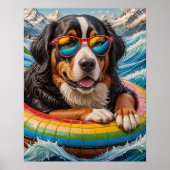 Schattige Berner Mountain Dog geniet van Float Tri Poster (Voorkant)