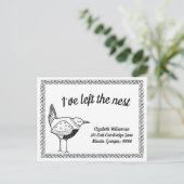 Schattige Bird heeft het nieuwe huisadres van Nest Aankondigingskaart (Staand voorkant)