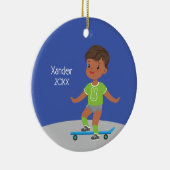 Schattige Black Boy Skateboard Keramisch Ornament (Rechts)