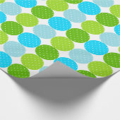 Schattige Blauw en Groen Polka Dot Pattern Cadeaupapier (Hoek)