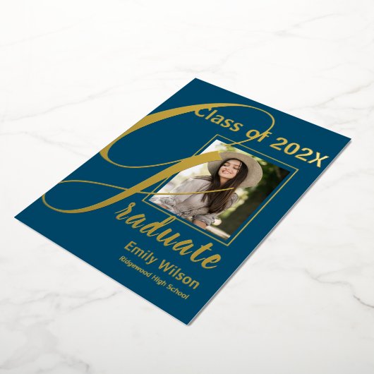 Schattige Blauw Goud Foto 2024 Afstuderen Aankondi Folie Uitnodiging (Gedraaid)