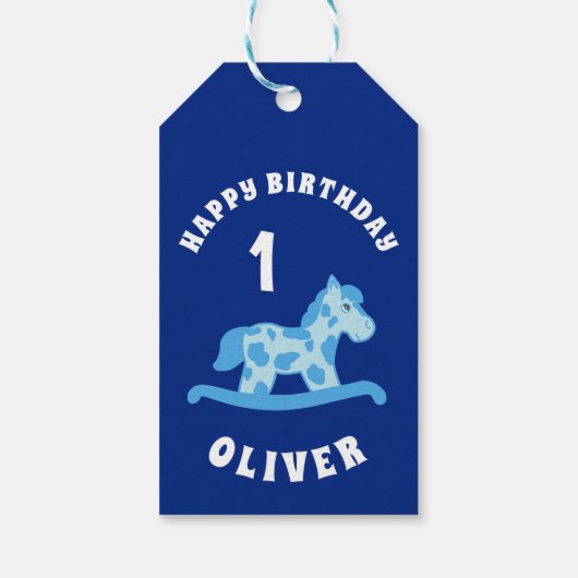 Schattige Blauw Rocking Horse Boy 1e Verjaardag Cadeaulabel (Achterkant)