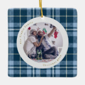 Schattige Blauw Wit Gingham Plaid Familiefoto Keramisch Ornament (Voorkant)