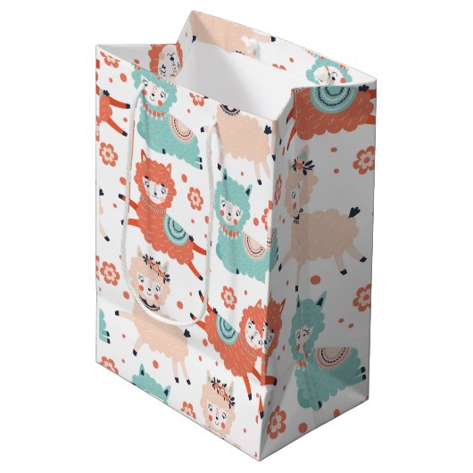 Schattige Blauwgroen Sinaasappel Blush Llama Boho  Medium Cadeauzakje (Voorkant Gekanteld)