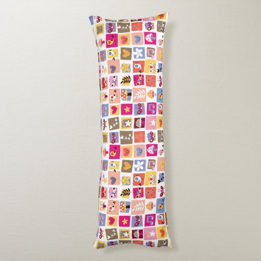 schattige bloemen, vogels, harten vierkanten patro lichaamskussen (Achterkant (Verticaal))