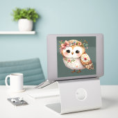 Schattige bloemenuil met strik sticker (Laptop op bureau)