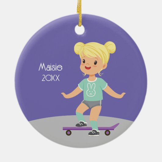 Schattige blond meisje skateboard keramisch ornament (Achterkant)