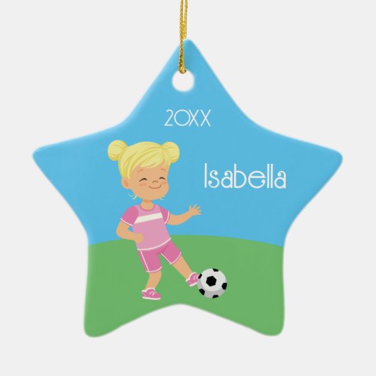 Schattige blond meisje voetbal speler keramisch ornament (Voorkant)