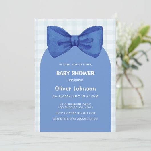 Schattige Blue Gingham Plaid Arch Bow Boy Baby sho Kaart (Staand voorkant)