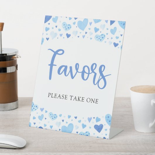 Schattige Blue Hearts Valentijn Baby shower Favori Reclamebord Met Voetstuk (Insitu)