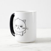 Schattige boze kat die sist. magische mok (Voorkant links)
