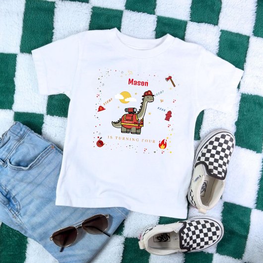 Schattige brandweerman Dino jarig T-shirt
