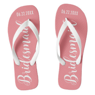Schattige bruidsmeisje koraalroze teenslippers