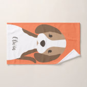 Schattige bruin en wit hondenportret bad handdoek (Handdoek)