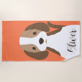 Schattige bruin en wit hondenportret strandlaken (Voorkant)