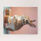 Schattige bruin konijntje dat worteltaart eet legpuzzel (Horizontaal)