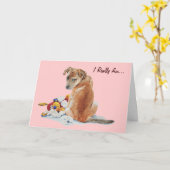 Schattige bruin puppy met teddydog op zoek sorry kaart (Gele Bloem)