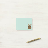 Schattige bruine konijn post-it® notes (Op bureau)