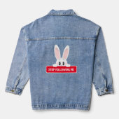 Schattige Bunny Peeking met Stop Bericht Denim Jacket (Achterkant)
