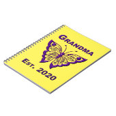 Schattige Butterfly Grandma "Est 2020" Notitieboek (Linkerzijde)