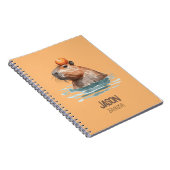 Schattige Capybara met Sinaasappel en Kindernaam Notitieboek (Rechterzijde)