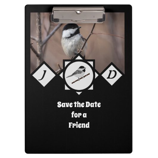 Schattige Carolina Chickadee Monogram Foto Klembord (Voorkant)