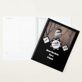 Schattige Carolina Chickadee Monogram Foto Planner