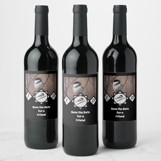 Schattige Carolina Chickadee Monogram Foto Wijn Etiket (Flessen)