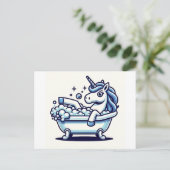 Schattige Cartoon Eenhoorn in een bad Briefkaart (Staand voorkant)