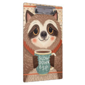 Schattige cartoon luiaard met overdreven slaperige klembord (Rechts)