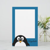 schattige cartoon pinguïn blauwe achtergrond briefpapier (Staand voorkant)