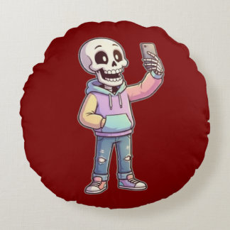 Schattige Cartoon Skelet Selfie - Volledig Lichaam Rond Kussen