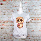 Schattige Cartoon uil met roze roos T-shirt