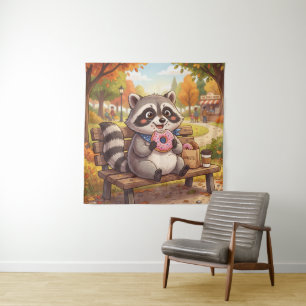 Schattige Cartoon Wasbeer Eet Aardbeien Donut Wandkleed