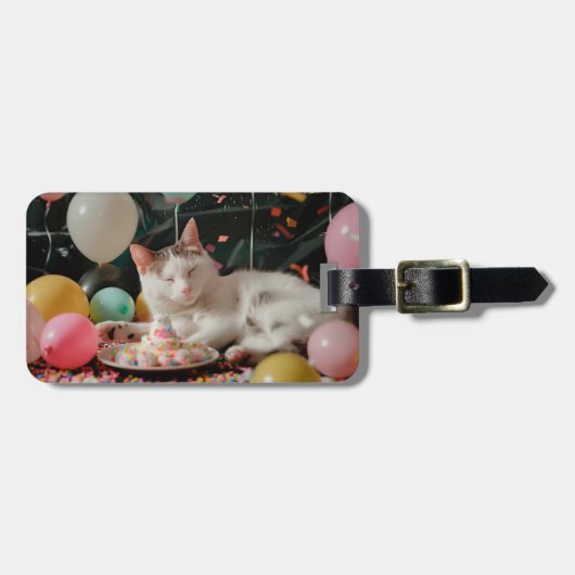 Schattige Cat Verjaardagsviering Ontwerp Bagagelabel (Voorkant horizontaal)