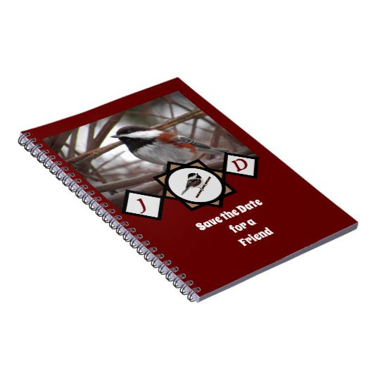 Schattige Chestnut Backed Chickadee Monogram Foto Notitieboek (Rechterzijde)