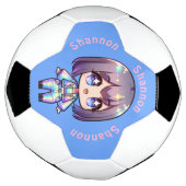 Schattige Chibi holografisch monogram op blauw | Voetbal (Gedraaid)