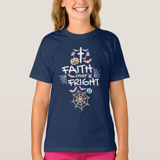 Schattige Christelijk Halloween Faith Over Fright T-shirt (Voorkant)