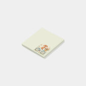 Schattige dachshond hond fietst door lente bloemen post-it® notes (Schuin)