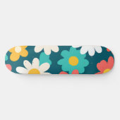 Schattige Daisy Flower Botanical patroonschool mei Persoonlijk Skateboard (Horizontaal)