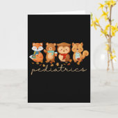 Schattige Dieren Kinderverpleegster Laat Herfst Da Kaart (Gele Bloem)