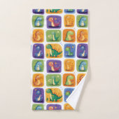 Schattige Dinosaurus Collage Pattern – Leuke & Spe Bad Handdoek (Handdoek)