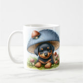 Schattige Doberman puppy onder paddenstoelenparapl Koffiemok (Links)