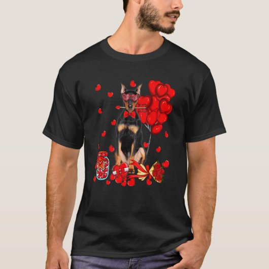 Schattige Dobermann-hond Funny Heart Valentijnsdag T-shirt (Voorkant)