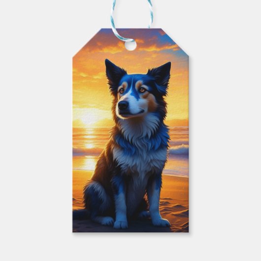 Schattige Dog bij Sunset Serene Ocean Beach Cadeaulabel (Voorkant)