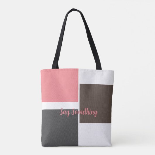 Schattige doodsbange hond met een bril en een stro tote bag (Achterkant)