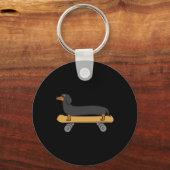 Schattige Doxus op een Skateboard Sleutelhanger (Voorkant)